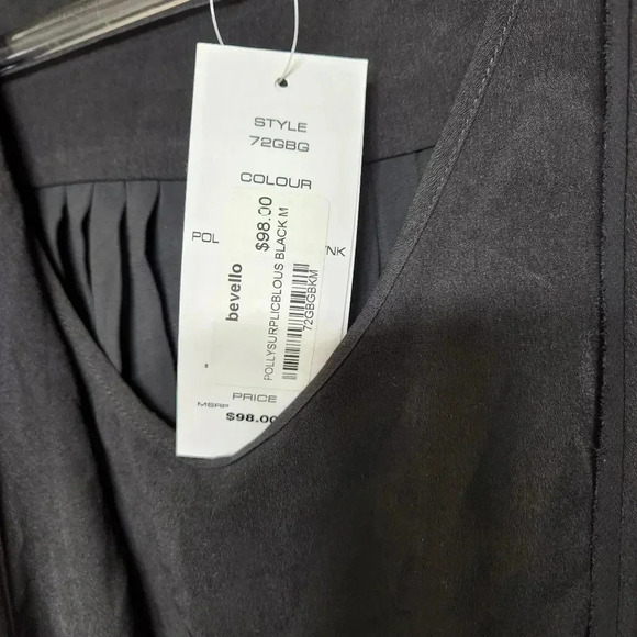 NWT Black pleaded surplice blouse - Picture 5 of 6